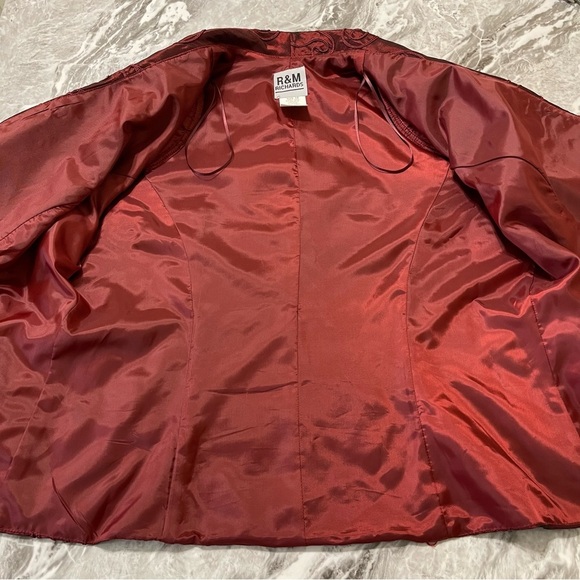 R&M Richards Vintage jacket blazer size 16 wine ruby clasp gold satin Elegant - Picture 12 of 12